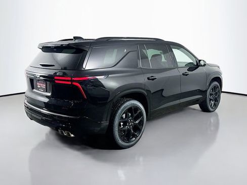 New 2026 Chevrolet Traverse RS image 5