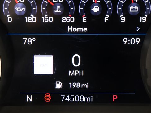 Used 2021 Chevrolet Tahoe High Country AWD/4WD image 12