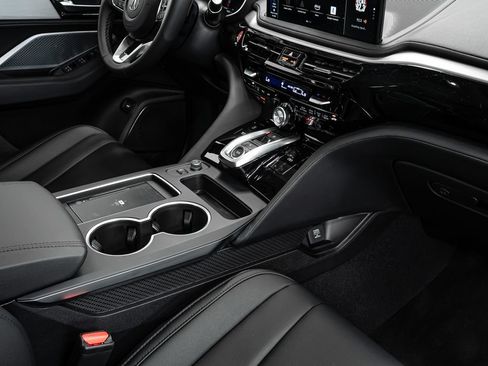 New 2026 Acura MDX SH-AWD image 29