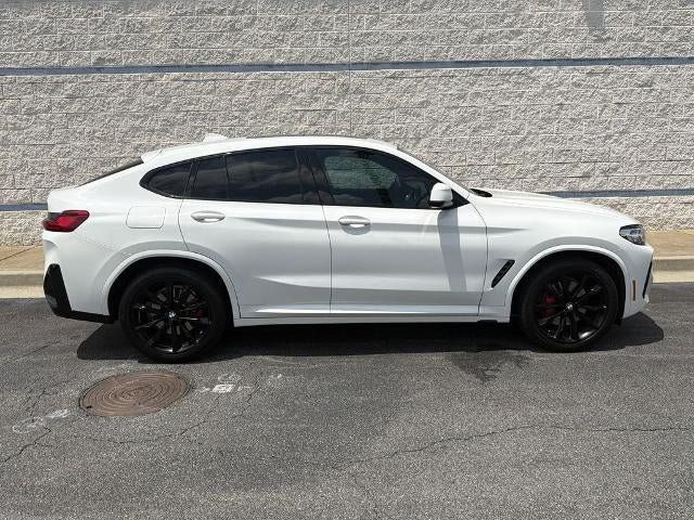 Used 2022 BMW X4 xDrive30i AWD/4WD image 10
