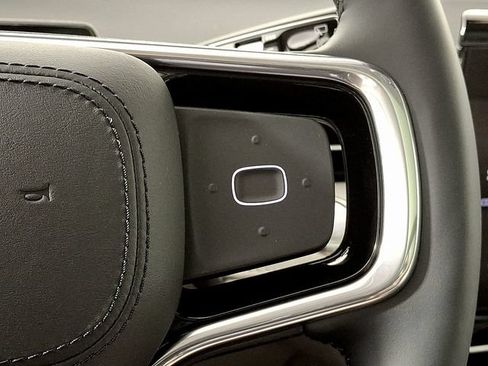 Used 2026 Lincoln Nautilus Reserve AWD/4WD image 19