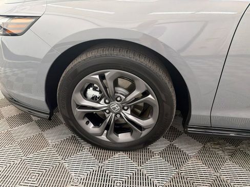 Used 2025 Honda Accord EX-L image 13