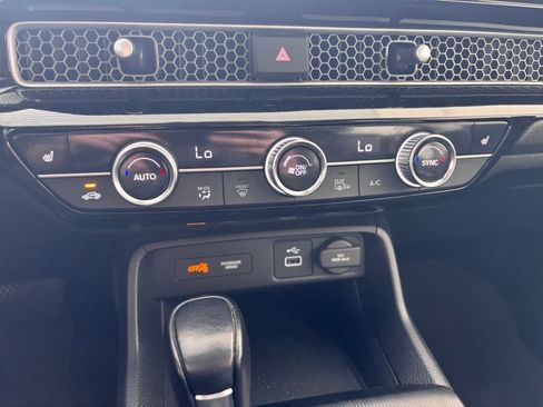 Used 2023 Honda Civic EX-L image 23