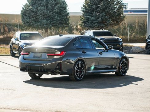 Used 2024 BMW M340i xDrive image 5