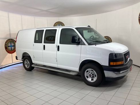 Used 2025 GMC Savana 2500 w/ Driver Convenience Package RWD image 13