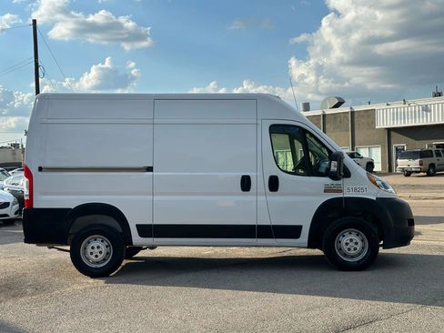Used 2021 RAM ProMaster 2500 w/ Convenience Group image 6