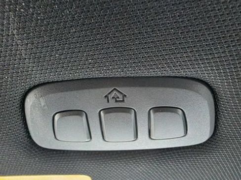 Used 2025 Ford F150 Lariat w/ Equipment Group 502A High AWD/4WD image 24