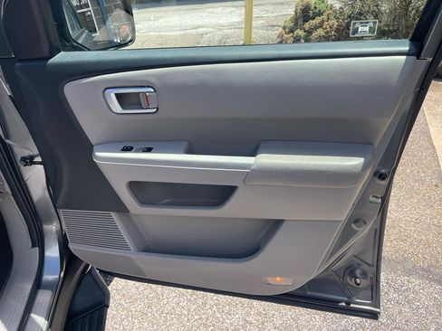 Used 2011 Honda Pilot EX-L image 24