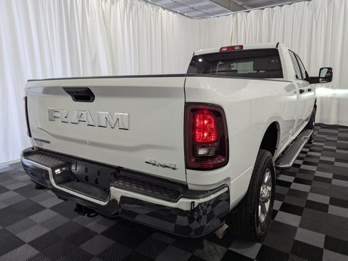 Used 2026 RAM 2500 Big Horn AWD/4WD image 9