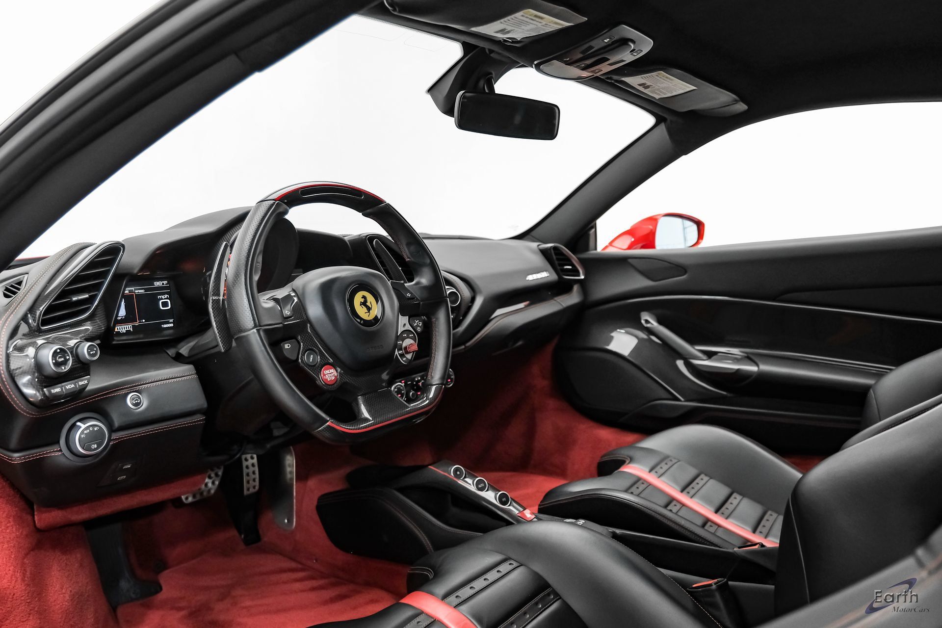 Used 2017 Ferrari 488 GTB RWD image 44