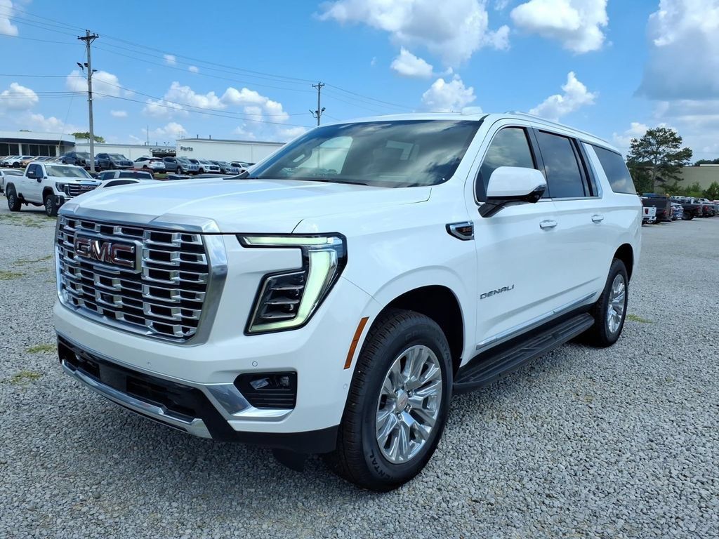 New 2026 GMC Yukon XL Denali w/ Advanced Technology Package AWD/4WD image 3