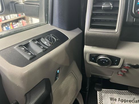 Used 2019 Ford F250 XL w/ Power Equipment Group image 13