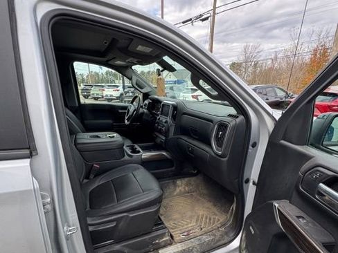 Used 2021 Chevrolet Silverado 1500 LT Trail Boss w/ Convenience Package II image 8