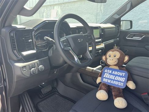 New 2024 Chevrolet Silverado 1500 RST w/ All Star Edition Plus image 10