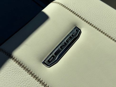 New 2026 GMC Yukon XL Denali w/ Sun & Power Step Package image 39