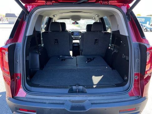 Used 2023 GMC Acadia SLE w/ Driver Convenience Package AWD/4WD image 29