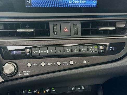 Used 2022 Lexus ES 350 w/ Premium Package image 17