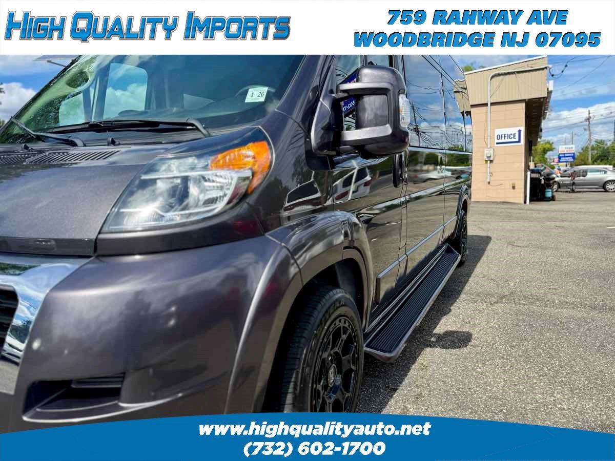 Used 2021 RAM ProMaster 2500 w/ Premium Appearance Group FWD image 9