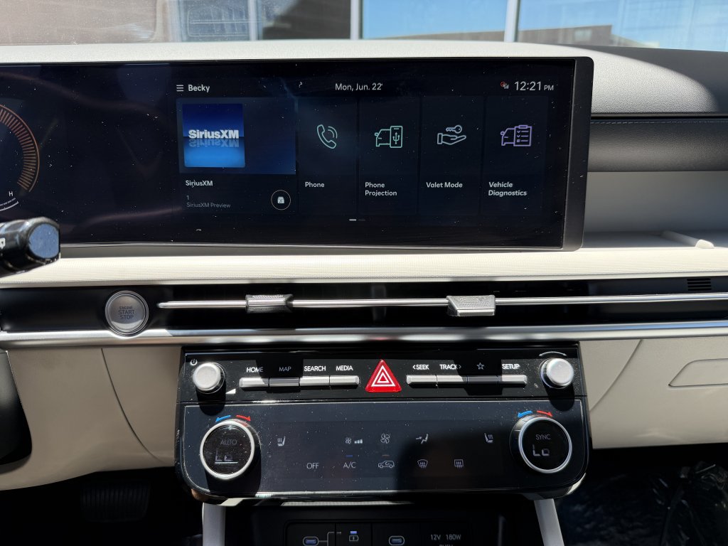 Used 2026 Hyundai Tucson SEL Plus FWD image 18