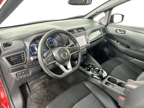Used 2022 Nissan Leaf SV Plus FWD image 19