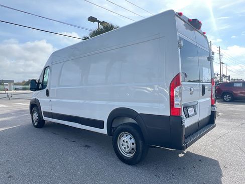 Used 2023 RAM ProMaster 2500 image 6