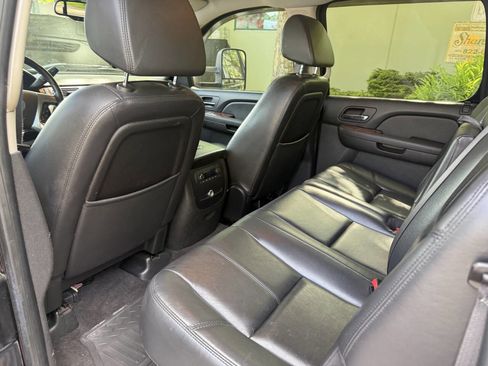Used 2007 GMC Sierra 2500 SLT w/ Convenience Package AWD/4WD image 16
