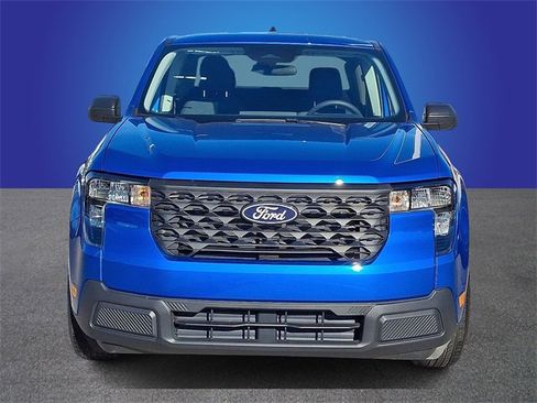 Used 2025 Ford Maverick XL w/ Equipment Group 102A image 2