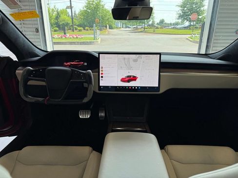 Used 2022 Tesla Model S AWD/4WD image 6