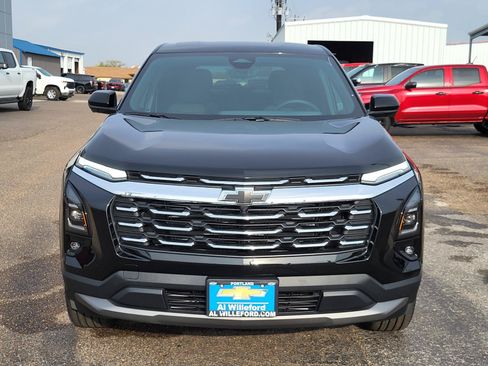 New 2026 Chevrolet Equinox LT w/ Safety and Technology Package FWD image 8