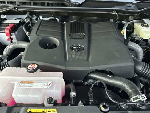 New 2026 Toyota Tundra SR5 image 10