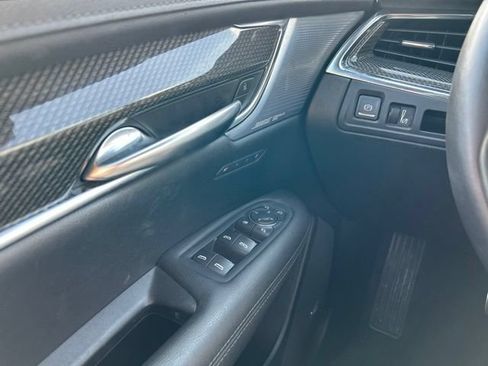 Certified 2023 Cadillac XT5 Sportv AWD/4WD image 21