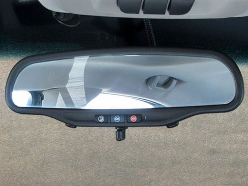 Used 2015 Chevrolet Impala LT w/ LT Sunroof Package image 29