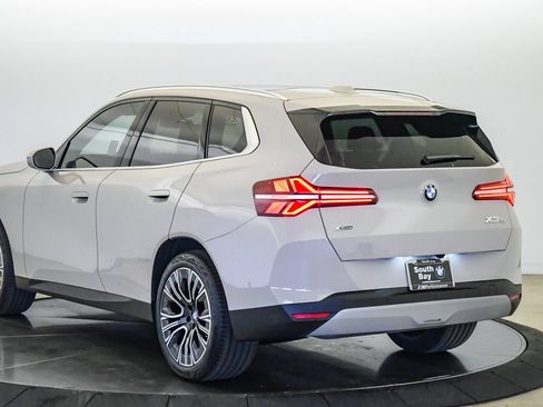 Used 2026 BMW X3 xDrive30i w/ Premium Package AWD/4WD image 3