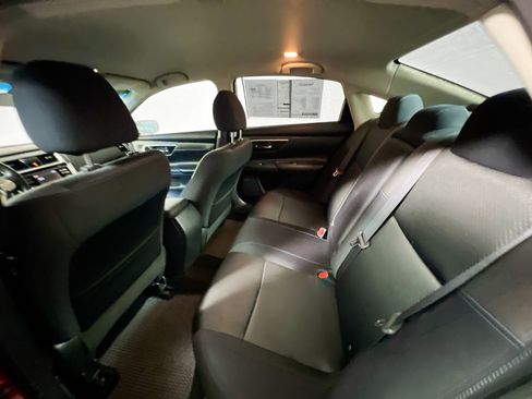 Used 2018 Nissan Altima 2.5 SR FWD image 28