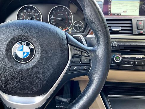 Used 2018 BMW 330i xDrive Sedan w/ Convenience Package AWD/4WD image 24