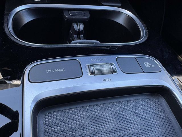 Used 2025 Mercedes-Benz CLA 250 4MATIC image 40