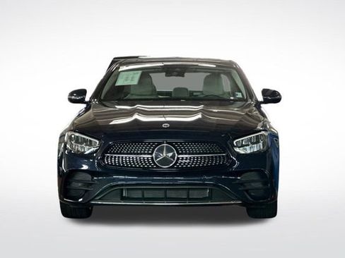 Used 2022 Mercedes-Benz E 350 Sedan image 10