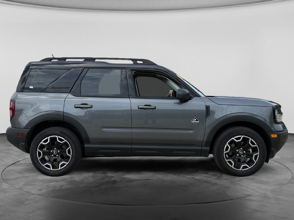Used 2025 Ford Bronco Sport Outer Banks w/ Outer Banks Tech Package+ AWD/4WD image 10