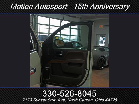 Used 2015 Chevrolet Silverado 1500 High Country image 35