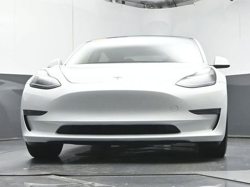 Used 2023 Tesla Model 3 Long Range AWD/4WD image 30