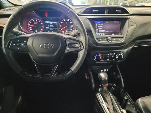 Used 2021 Chevrolet TrailBlazer RS FWD image 22