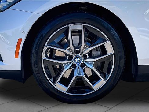 Certified 2024 BMW i5 eDrive40i w/ M Sport Package RWD image 10