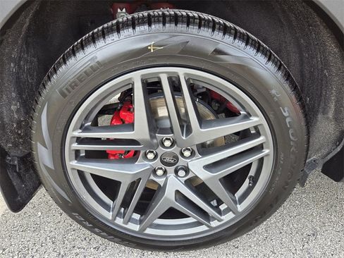 Used 2025 Ford Explorer ST-Line w/ Premium Package image 32