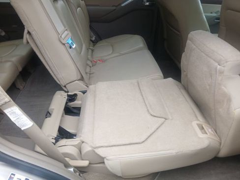 Used 2009 Nissan Pathfinder LE RWD image 46
