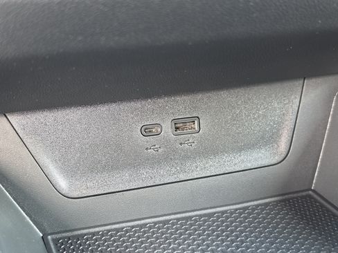 New 2027 Chevrolet Equinox RS w/ Safety and Technology Package FWD image 31