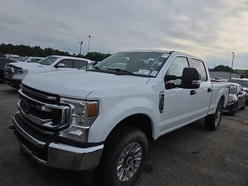 Used 2022 Ford F250 XLT AWD/4WD image 1