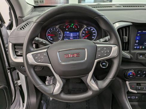 Used 2022 GMC Terrain SLE w/ Driver Convenience Package image 20