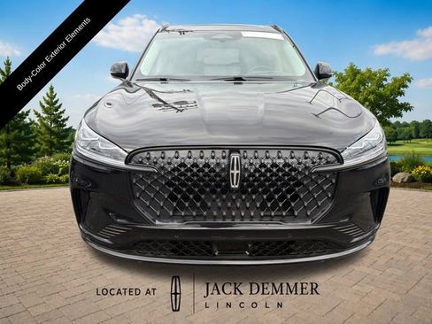 Certified 2025 Lincoln Aviator Reserve w/ Equipment Group 201A AWD/4WD image 11