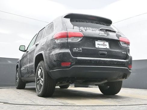 Used 2021 Jeep Grand Cherokee Limited image 32