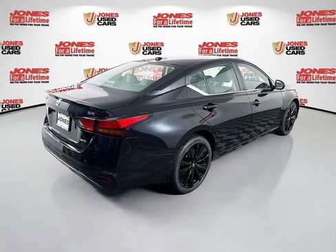Used 2019 Nissan Altima 2.5 SR image 14